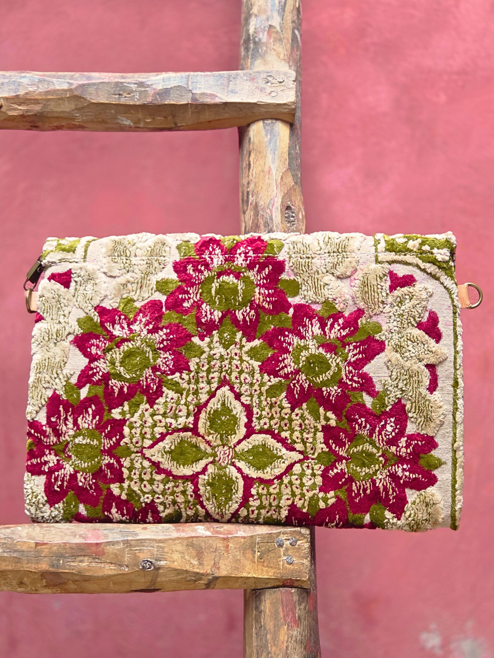 Atlas Piedra Bag red